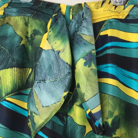 J. Crew crossover skirt in palm leaf - Picture 9 of 12